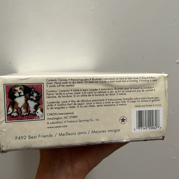 Latch Hook Kit WonderArt Best Friend Caron Crochet Yarn Cat Dog Style New In Box - Picture 7 of 9